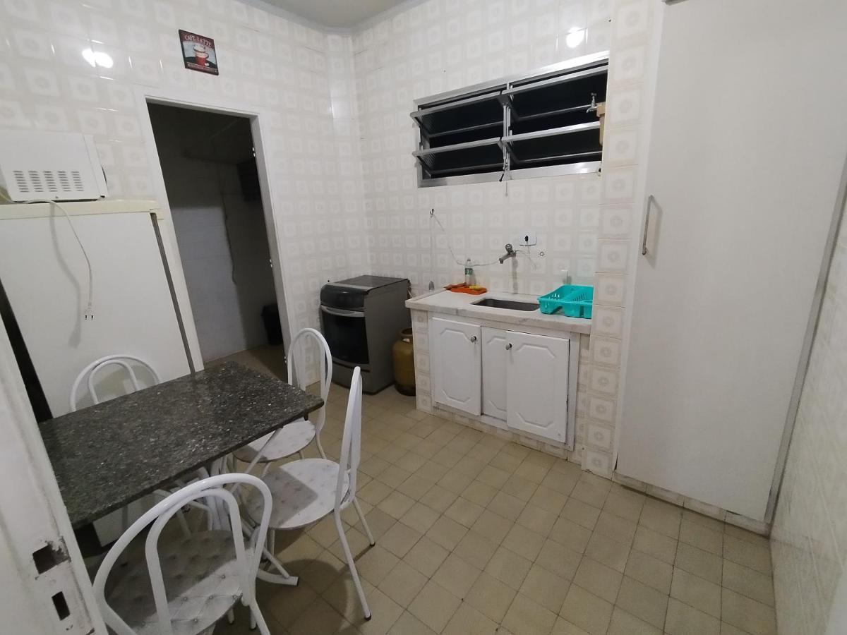 גוארויה Apartamento Para Ate 8 Pessoas! 2 Quartos, Praia Da Enseada מראה חיצוני תמונה